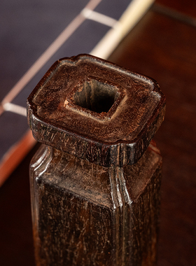 小叶紫檀海棠形花插摆件