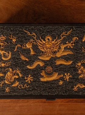 紫檀嵌黄杨满雕云龙纹大书箱