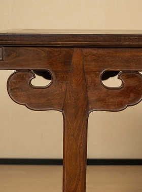 小叶紫檀插肩榫如意云纹画案