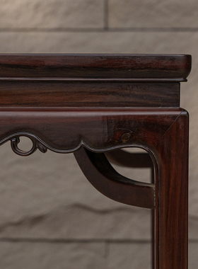 红木镶云石霸王枨马蹄腿方桌