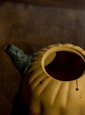 纯手工紫砂壶《采莲何田田》高级工艺美术师钱秋虹作品 320ml