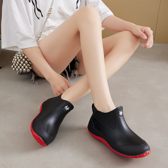 Nuevas botas de lluvia cortas de estilo coreano para mujer, impermeables y antideslizantes