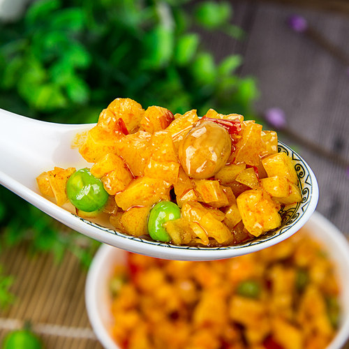 荆香花生酱丁五仁酱菜脆萝卜丁红油萝卜干下饭菜咸菜开味腌菜9斤 - 图2
