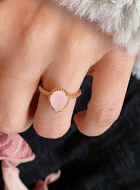 温柔玫瑰金粉色水滴戒指