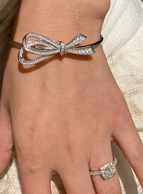 公主大小姐纯银蝴蝶结满钻手镯