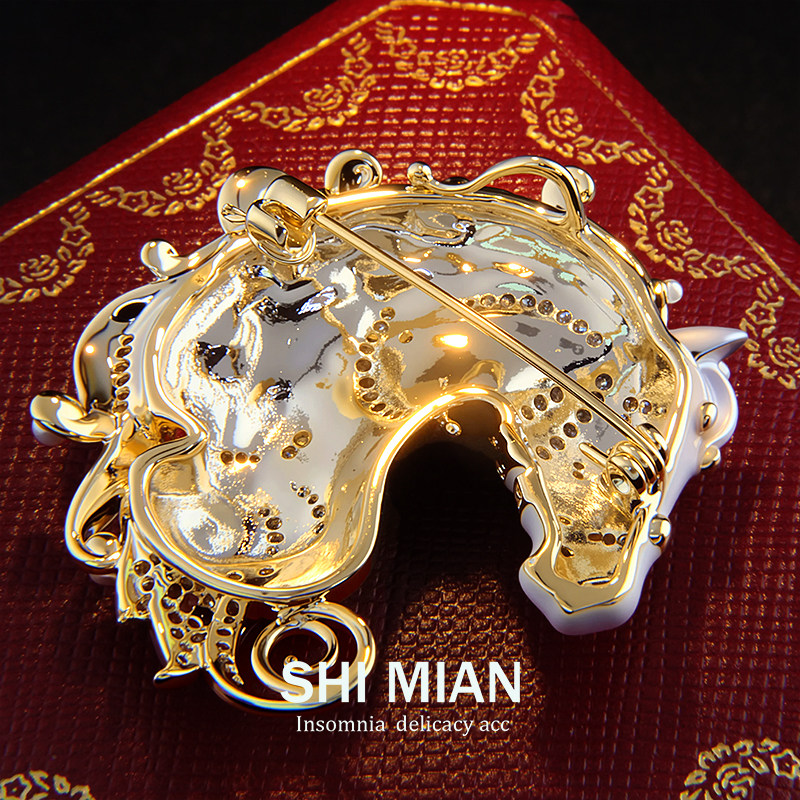 2025新款珐琅彩珍珠金马胸针高档女气质外套胸花别针马年礼物配饰,淘宝优惠券,粉丝福利购,淘宝优惠卷