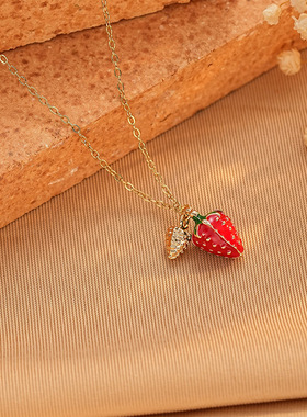 跨境时尚热销小草莓项链简约精致红色水果女颈链小清新甜美锁骨