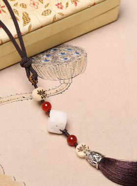 玲珑骰子安红豆成品初遇风吊坠