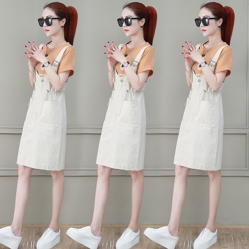 爱依服旗舰店天2020年新款潮连衣裙 尚吻蔓连衣裙