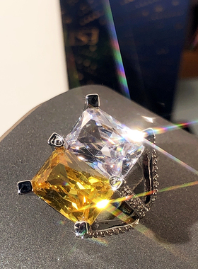 食指戒时髦双层开口满钻戒指