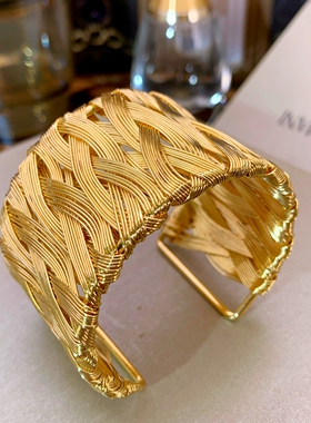 中古风轻奢重工宽版编织开口麻花手镯臂环独特高级气质男女手环