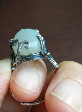 和田玉新疆料白玉籽料戒面戒指古风金蟾留原皮纯银托