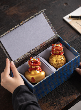 国潮风狮爷招财伴手生日礼物摆件