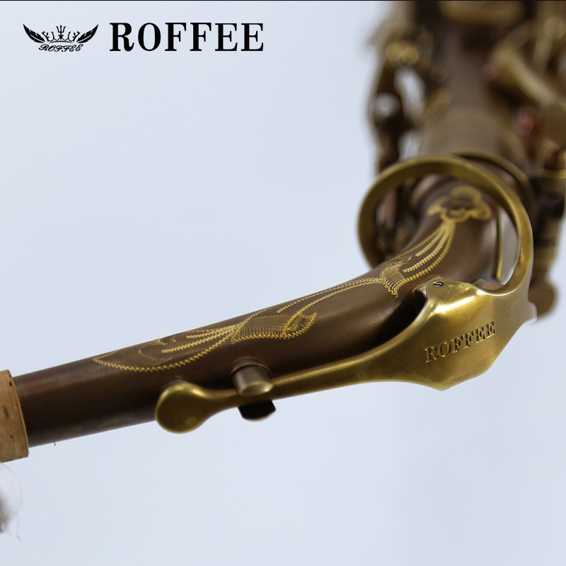 复古金铜萨克斯风专业演奏级 E 原装进口中音降 罗菲 ROFFEE 德国 复古金铜萨克斯风专业演奏级 E 原装进口中音降 罗菲 ROFFEE 德国