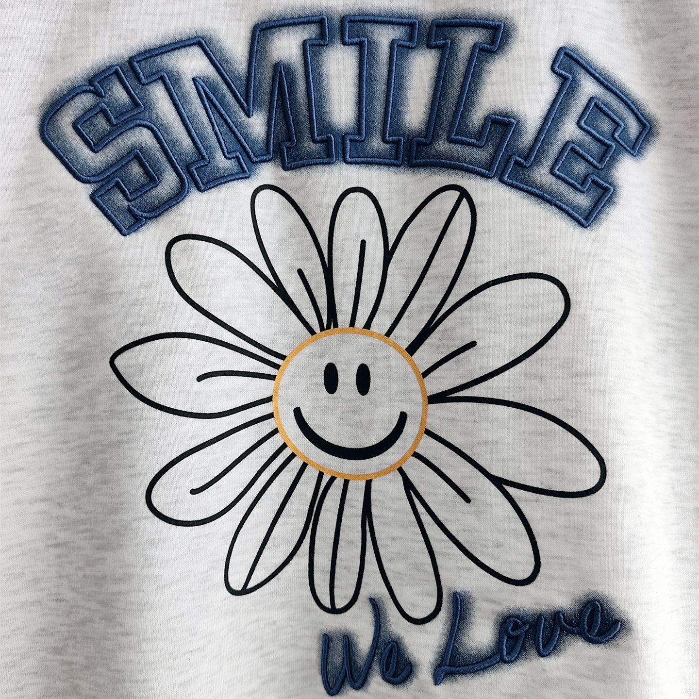 日单笑脸潮牌刺绣卫衣女新春款甜美优雅百搭休闲风潮流长袖上衣,淘宝优惠券,粉丝福利购,淘宝优惠卷