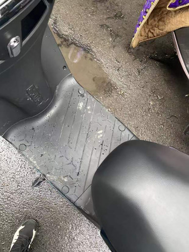 适用于雅迪冠能G5 2.0电动车脚垫 YD800DQT-14/14D皮革防水脚踏垫 - 图0