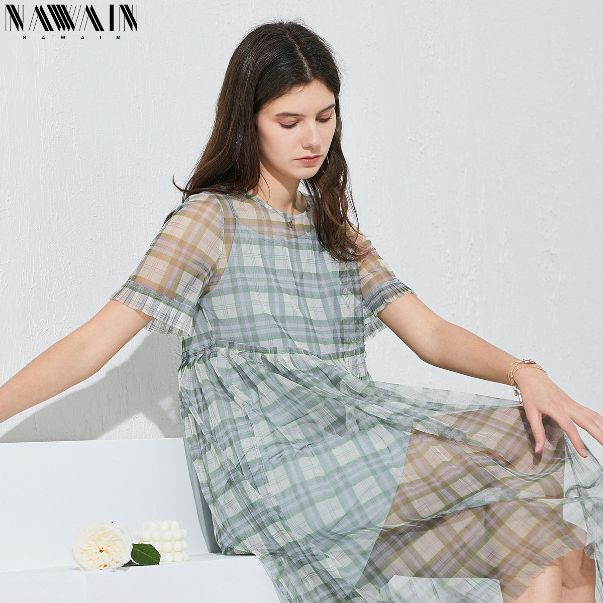  纳纹服饰连衣裙