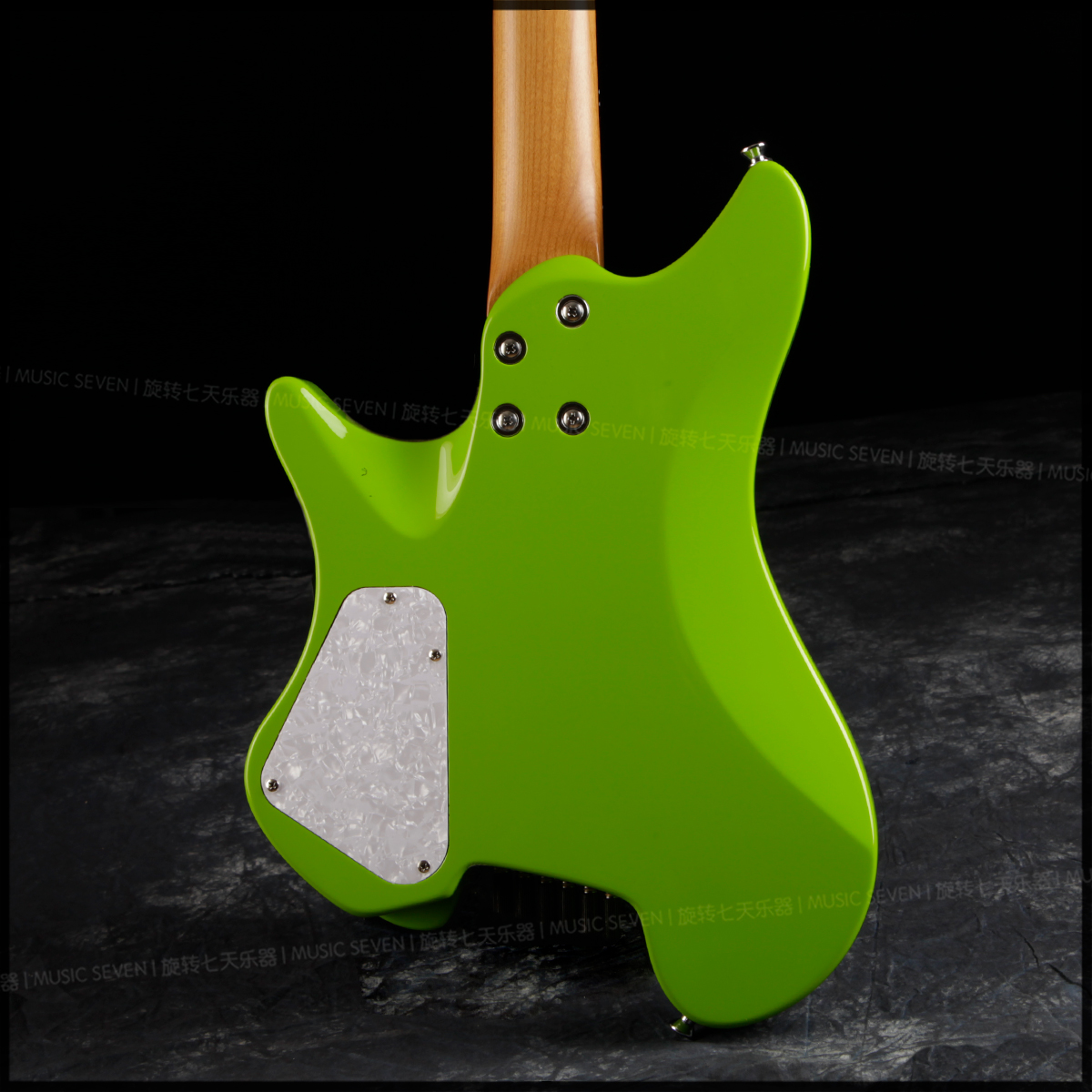 Chillman 2024 LTD 麻将&发财 新年限量款 小吉他 - 图1