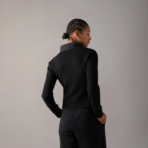 [秋冬新品]MOOSE KNUCKLES HYBRID系列女士修身小剪刀鹅绒羽绒服 - 图2