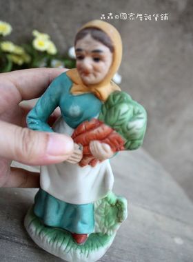 彩绘荷兰小娃娃装饰品古董陶瓷