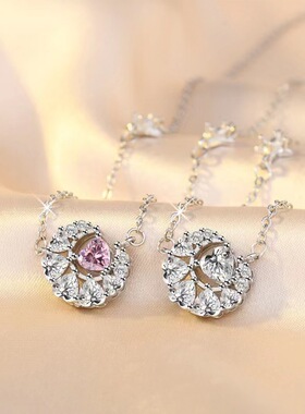 幻梦心月项链女2023新款夏季潮轻奢小众设计高级感星月爱心锁骨链