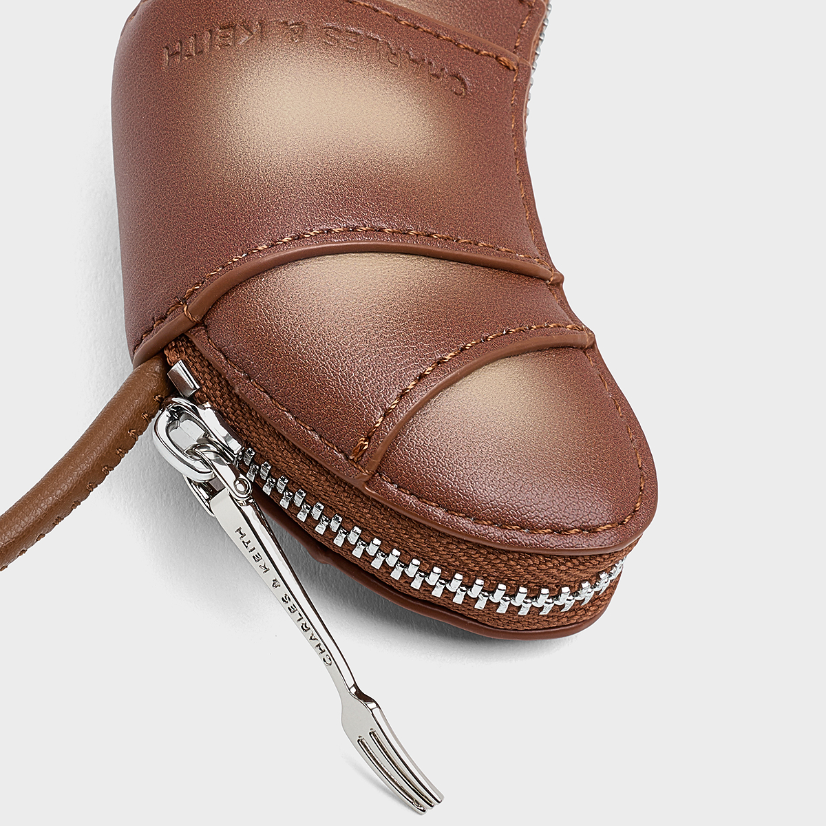 CHARLES&KEITH25冬季新款CK8-10681230可颂造型包挂零钱包钥匙包 - 图2