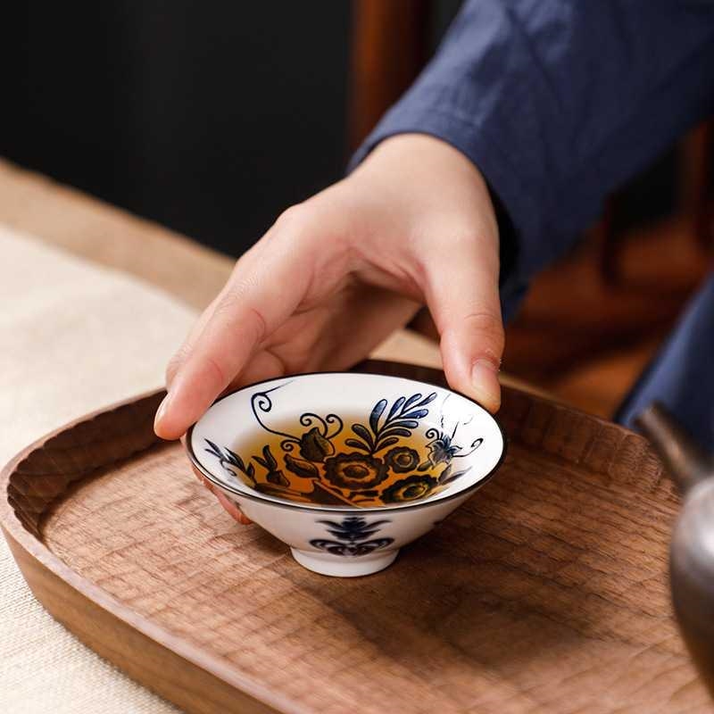 Retro Blue and White Porcelain Teacup Ceramic single teacup-图3