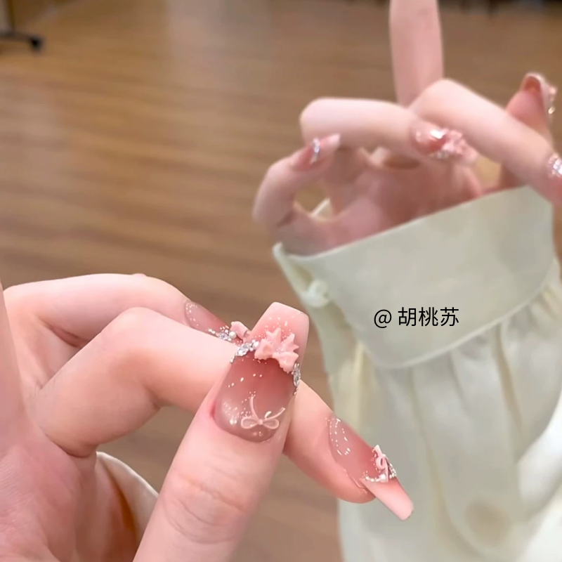 温柔纯手工蝴蝶结少女美甲穿戴高级爆闪甜美猫眼显白法式中长款,淘宝优惠券,粉丝福利购,淘宝优惠卷