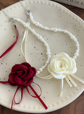 纯欲风山茶花朵珍珠项链女choker锁骨链轻奢小众红色花朵颈链配饰
