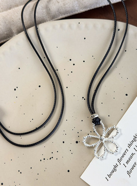 新款度假风镂空花朵项链