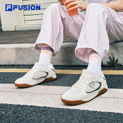 FILA FUSION斐乐女子薄底鞋2025夏季银色板鞋网面休闲运动芭蕾鞋 - 图1