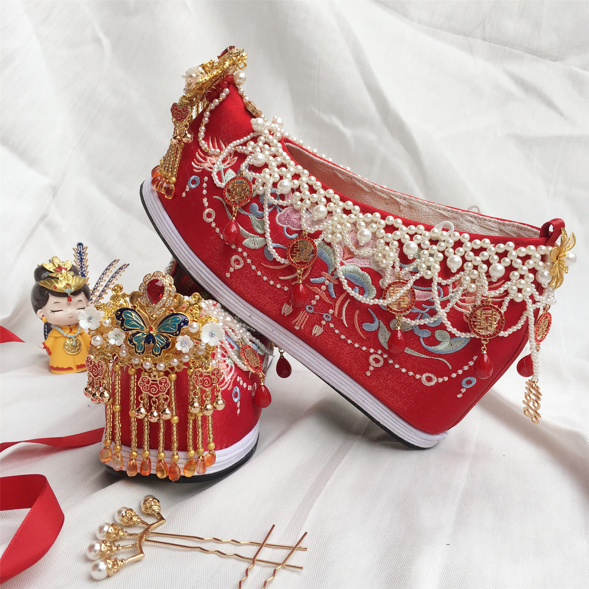 原创古风汉服鞋子女内增高跟古装绣花中式秀禾婚鞋蝶恋花项链鞋厚,淘宝优惠券,粉丝福利购,淘宝优惠卷