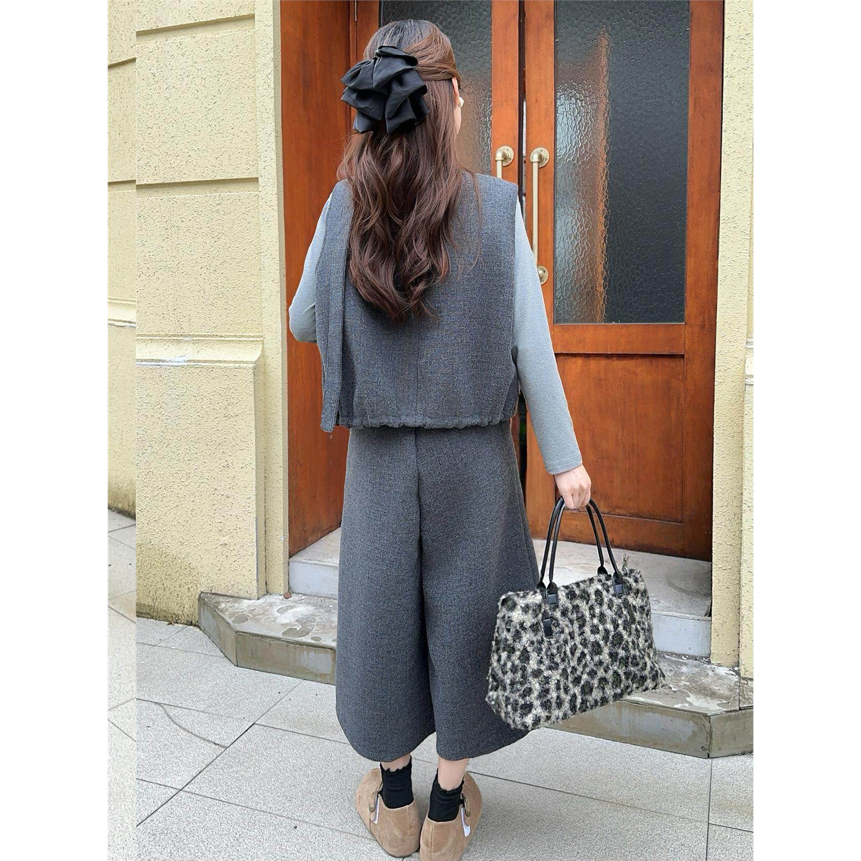 时尚阔腿裤套装女秋冬加厚毛呢马甲背心打底衫八分阔腿裤三件套装,淘宝优惠券,粉丝福利购,淘宝优惠卷