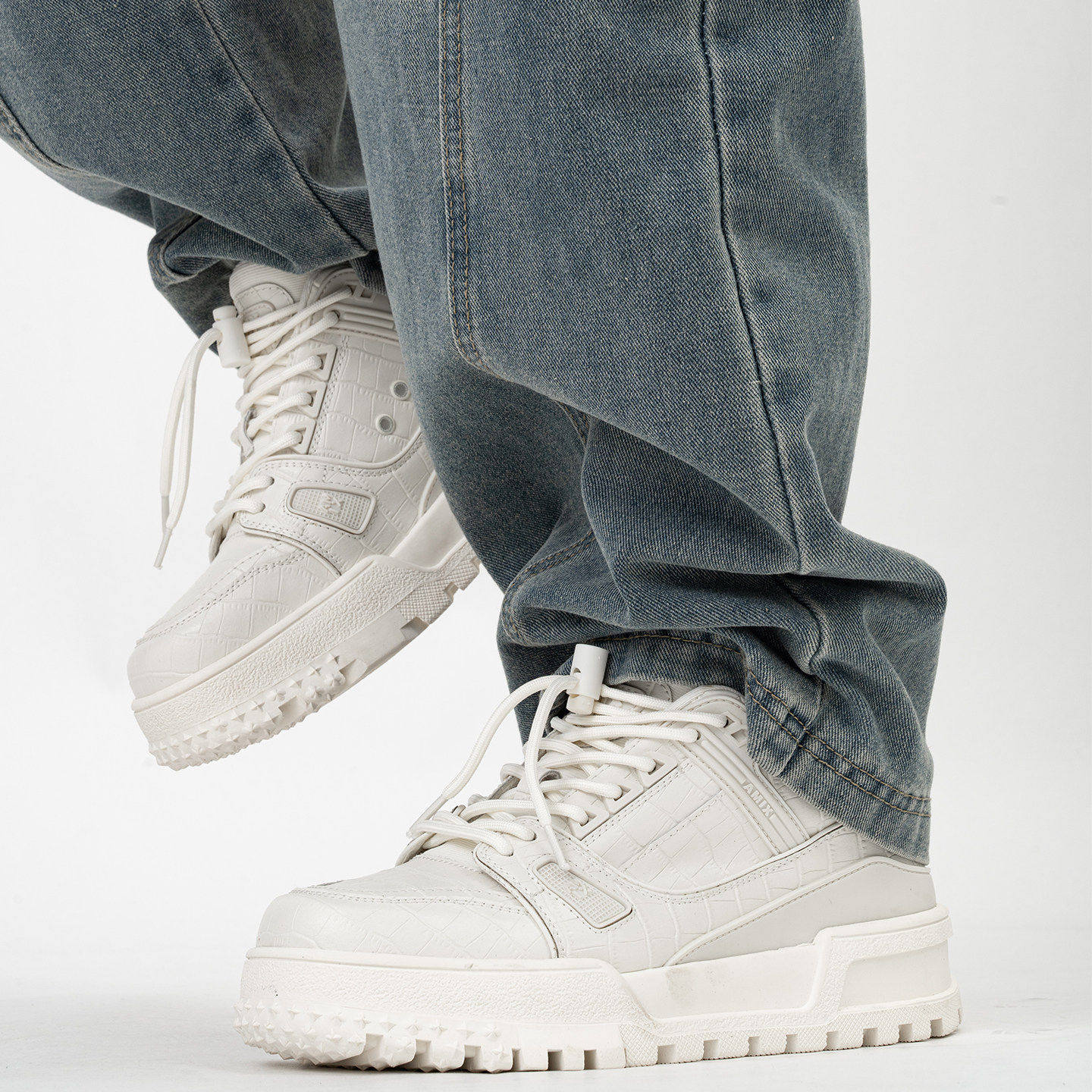 男士冬季新款经典极简小众高级感复古百搭厚底增高休闲板鞋,淘宝优惠券,粉丝福利购,淘宝优惠卷