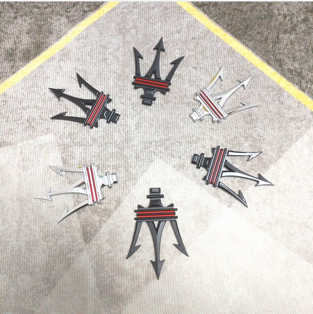 Suitable for new Maserati car logo modification black Geberi Levante Grega side logo hood tail logo