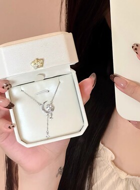 S999纯银星月项链女足银锁骨链