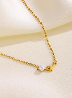 小海豚珍珠迷你鲸鱼超细钛钢项链女小众甜美高级感百搭新款锁骨链