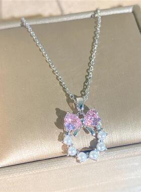 新款时尚镶嵌粉钻蝴蝶结珍珠钛钢项链女小众设计感百搭锁骨链饰品