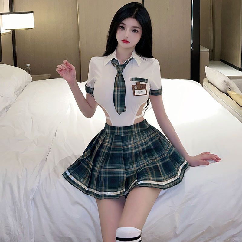 姬GILL:夏季学生jk制服套装短袖宽松休闲格子t恤短裙KTV工作服 - 图2