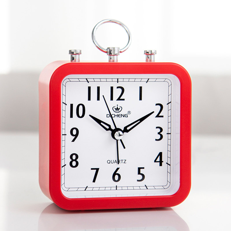 北欧风简约小闹钟糖果色可挂墙面创意静音扫秒学生用上班族用时钟,淘宝优惠券,粉丝福利购,淘宝优惠卷