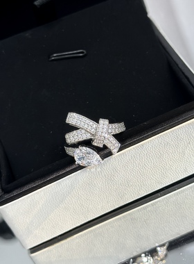 小香风蝴蝶结戒指可调节通体925纯银时尚女戒不掉色冰花切水滴钻