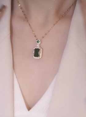 钛钢唇链女不掉色防过敏