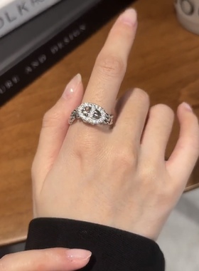 小众猪鼻子镂空镶钻可调节戒指