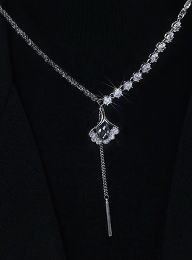 轻奢杏叶项链女小众设计款