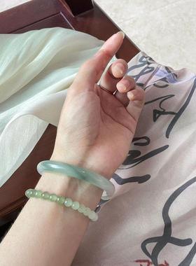 2026天然新疆天山翠玉手镯雪翠冰糯种半山水晕染飘花细圆条玉镯子