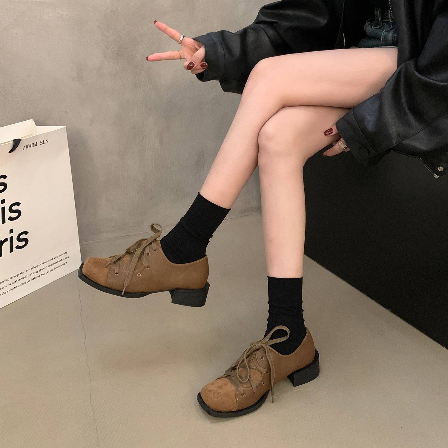 香港覆古厚底方头系带乐福鞋小皮鞋女鞋子2025年新款夏季百搭单鞋 - 图0