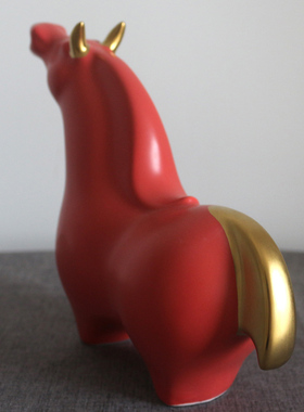 轻奢风创意抽象陶瓷酒柜家居摆设