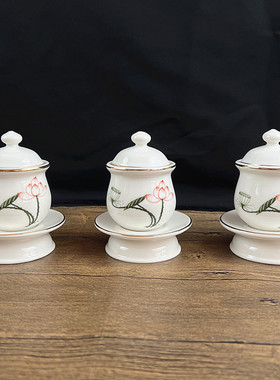 彩绘莲花香炉陶瓷供水杯彩绘