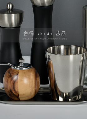 现代简约样板房展厅厨房软装饰品不锈钢锅面包机厨具花艺摆件组合