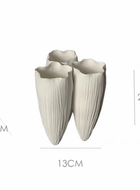 现代卡通样板间绿色儿童房书架装饰品摆件组合真花艺软装搭配道具